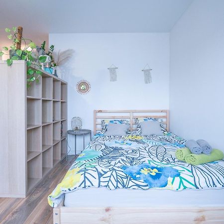 10Th Floor Studio In The City Center Of Wroclaw Apartment Exterior photo